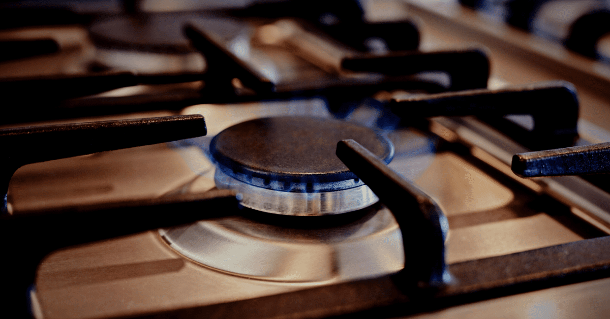 Gas stoves harm our health and the climate - should they be banned?